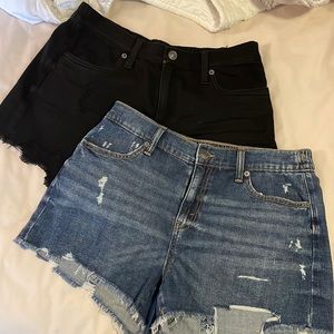 Lot of 2 pairs of aerie denim and black shorts size small
